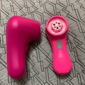 Clarisonic Mia with traveling case